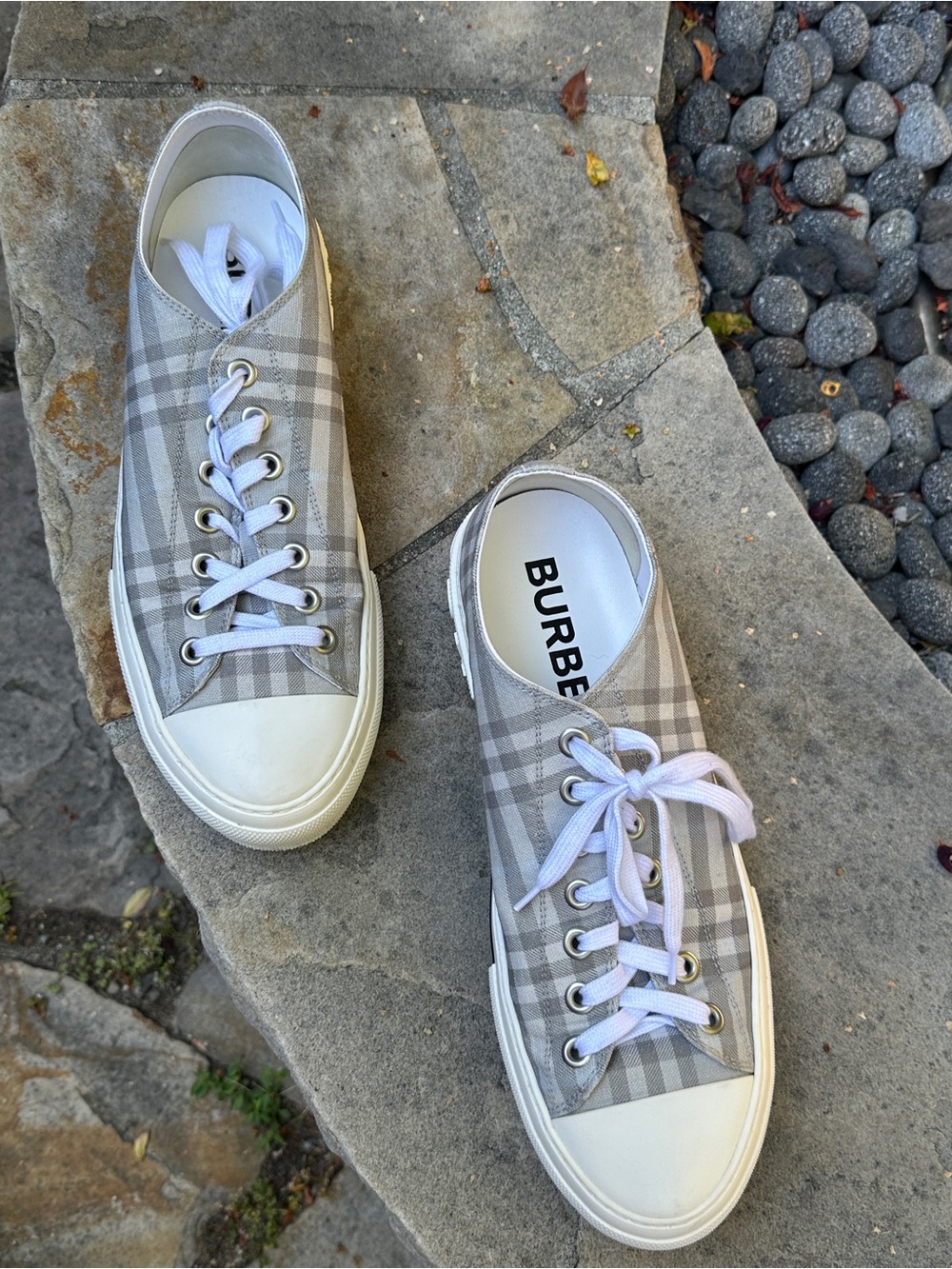 Burberry Beige & White Check Canvas Low-Top Sneakers